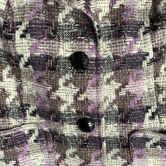 Never worn tribal coat - Picture 3 of 8